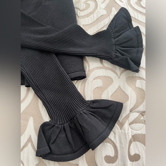 NWOT Endless Rose Cropped sweater size small - Picture 3 of 8